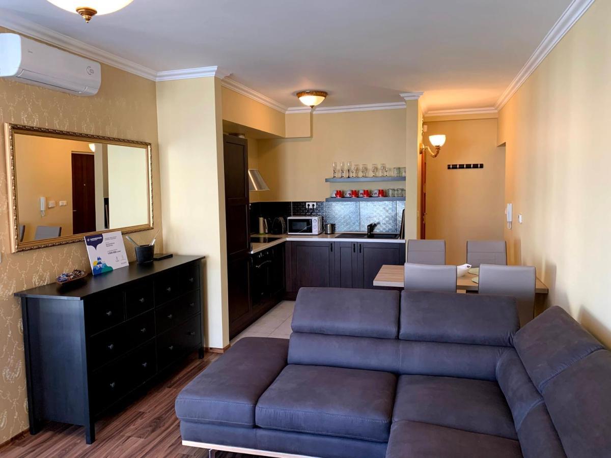 Lakeside Luxury Apartment Zamardi Exterior photo
